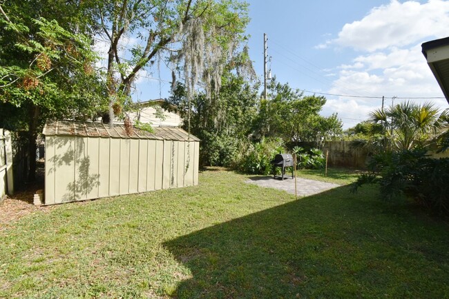 Building Photo - Updated, 3 Bedroom/2 Bathroom, Winter Park...