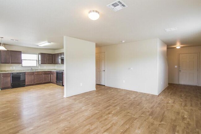 Building Photo - Hunters Pond - 10238 Hunters Pond, San Ant...