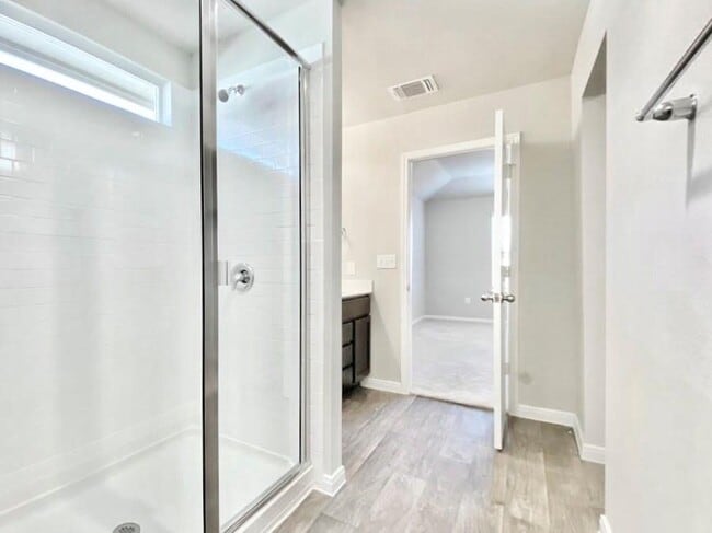 Building Photo - 14105 Macquarie Dr