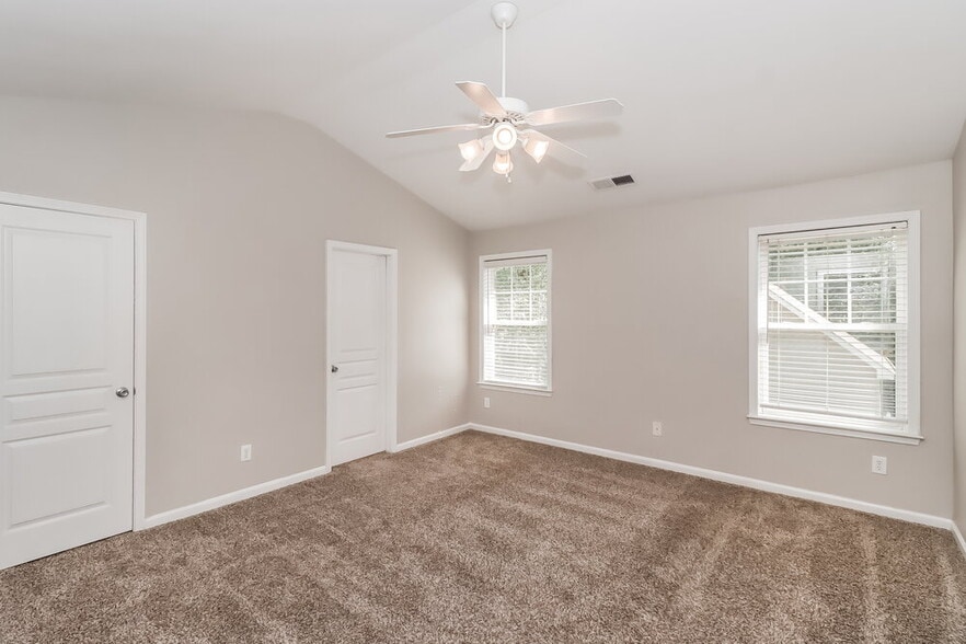 Building Photo - 7418 Alluvial Dr