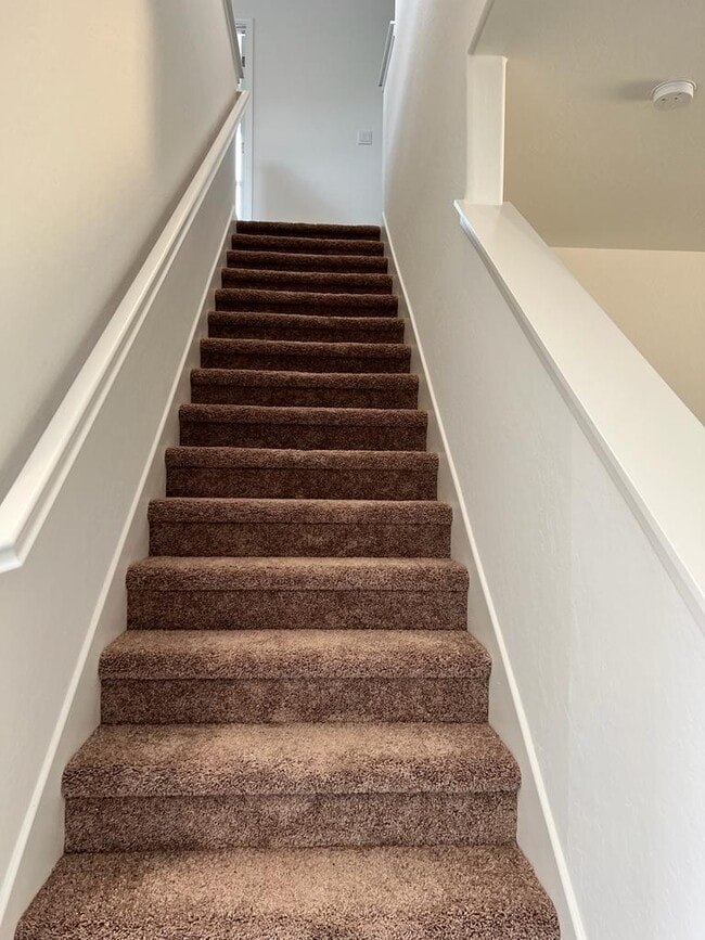 Stairs - 2294 N Apricot Ave