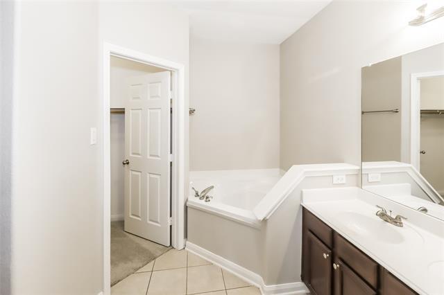 Building Photo - 321 Misty Mountain Dr