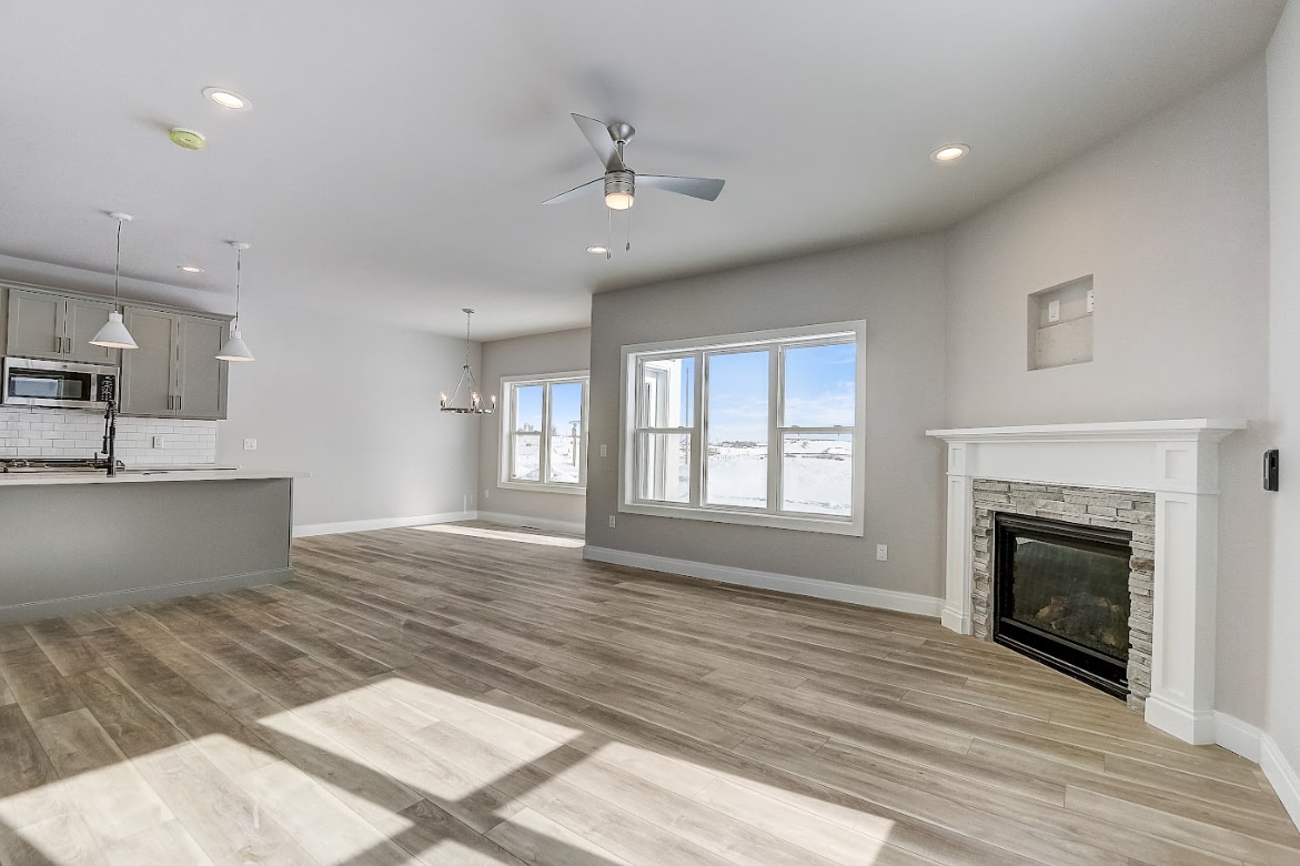 Building Photo - 6549 Pleasant Prairie Dr