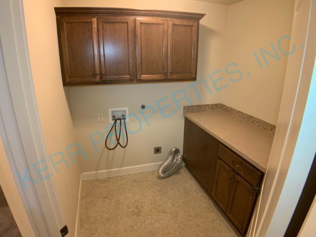 Building Photo - 15017 SE Shaunte Ln