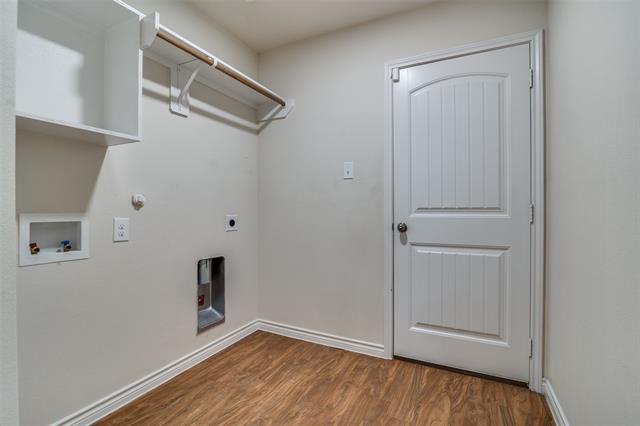 Building Photo - 3504 Robin Rd