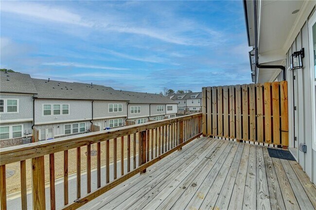 Building Photo - 2689 Richmond Row Dr
