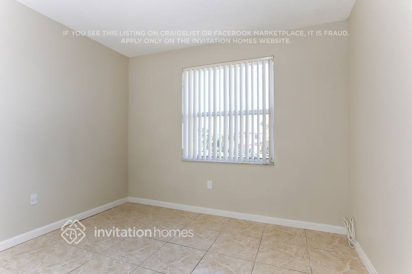 Building Photo - 15115 NW 8th St