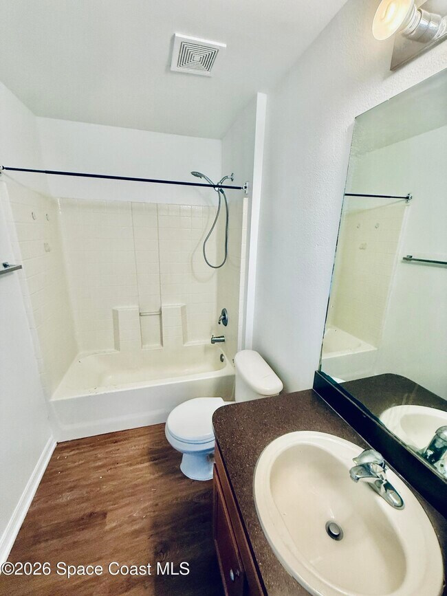 Building Photo - 1183 Brumpton Pl