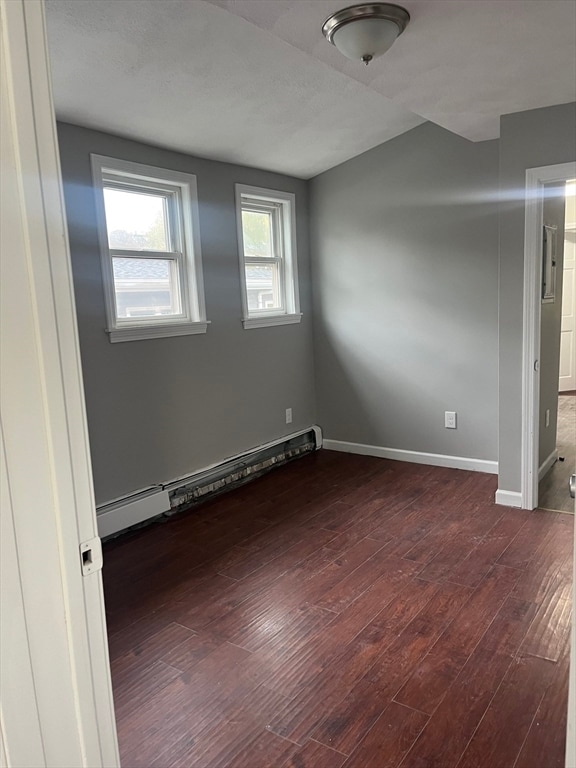 Building Photo - 8 Wakefield Ave