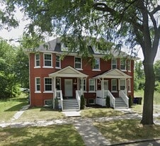 Building Photo - 86 Englewood St