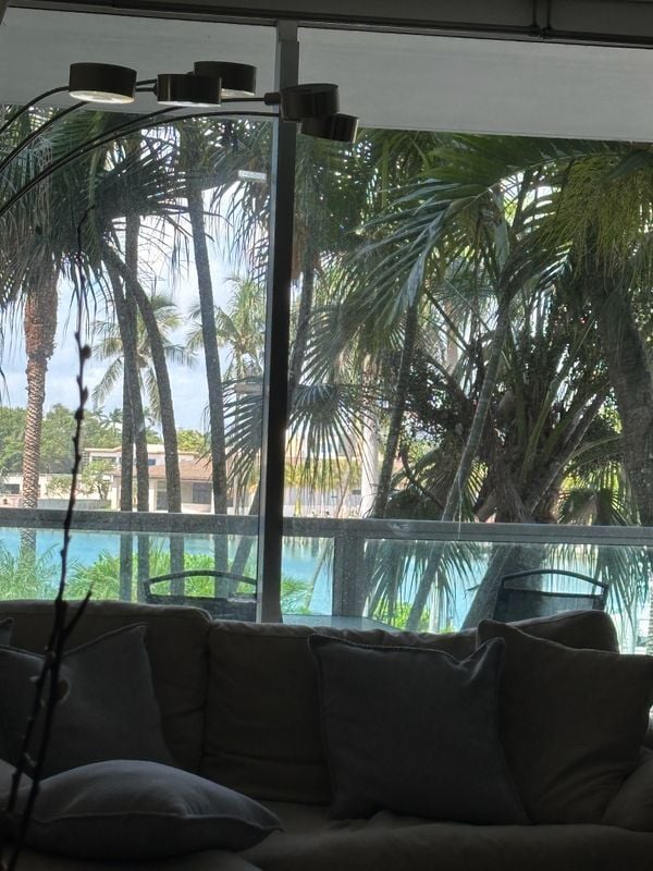 Building Photo - 5161 Collins Ave