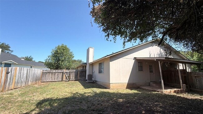 Building Photo - 2301 Whitlow Cove