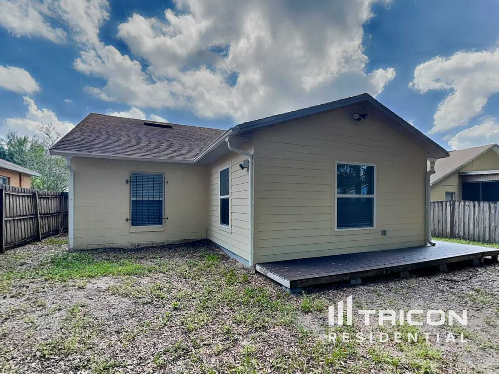 Building Photo - 335 Heritage Estates Ln