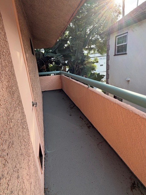 Westside balcony - 4627 Finley Ave