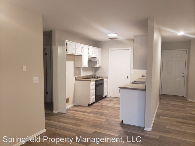Building Photo - 3 br, 2 bath House - 940 South Peachtree