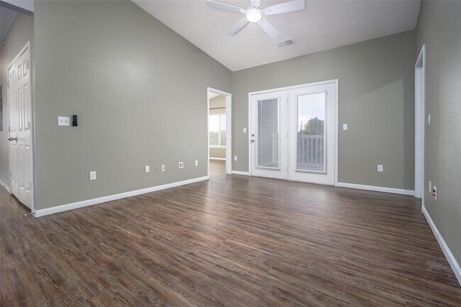 Building Photo - 2200 Classen Blvd
