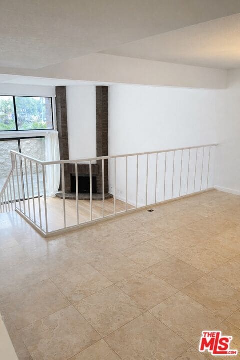 Building Photo - 13000 Mindanao Wy