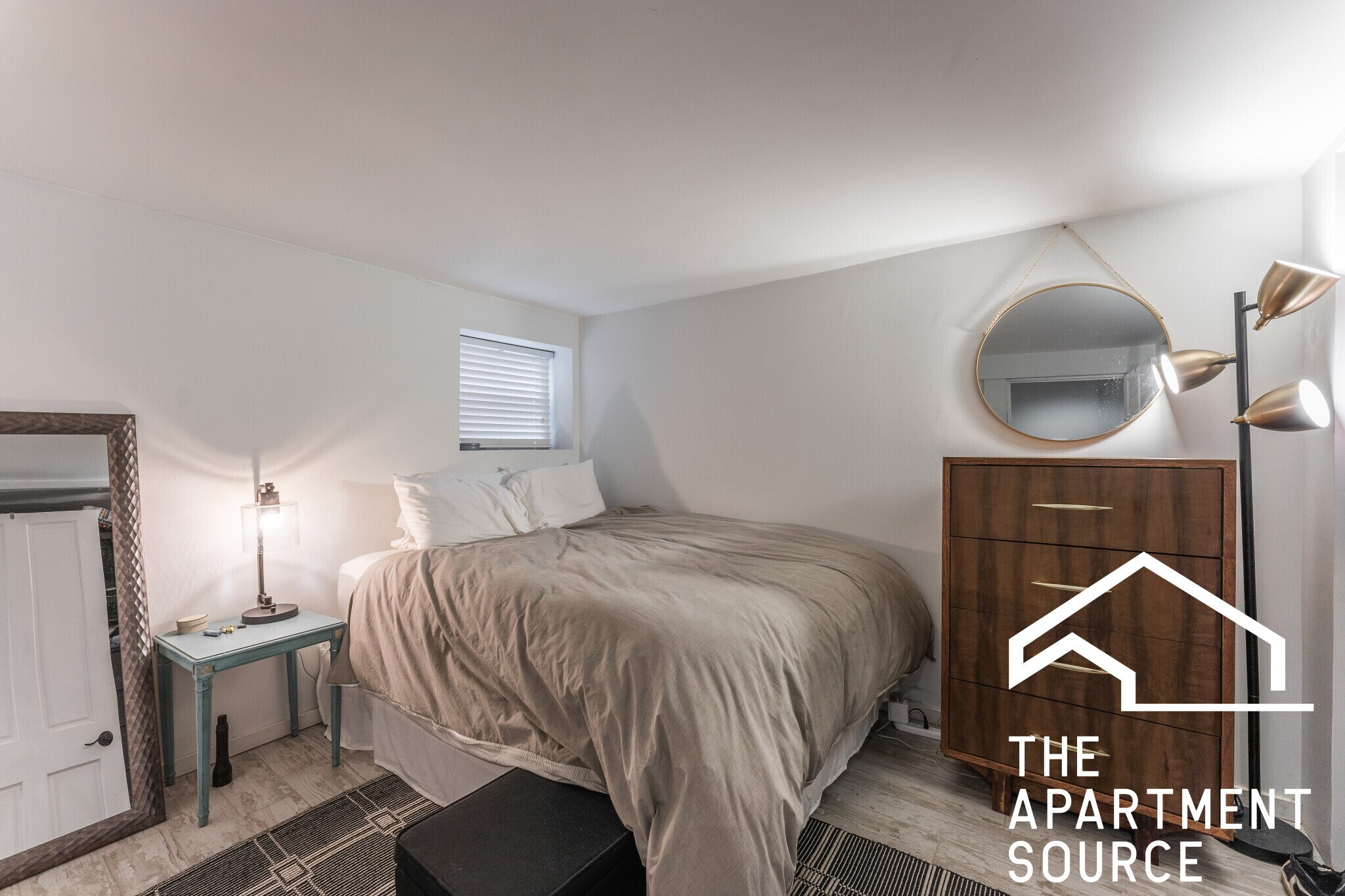 Building Photo - 2732 N Monticello Ave