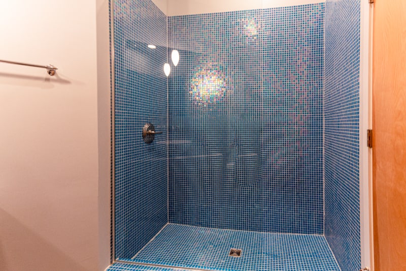 Building Photo - 2401 S 12th St