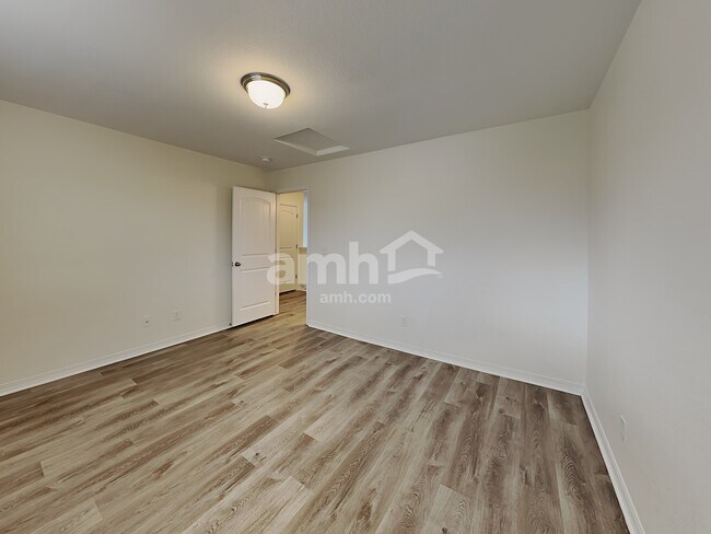 Building Photo - 6441 Stonefly Dr