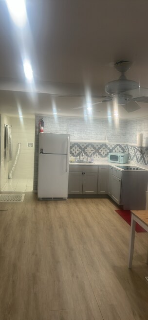 Building Photo - 3960 Aspen Ave