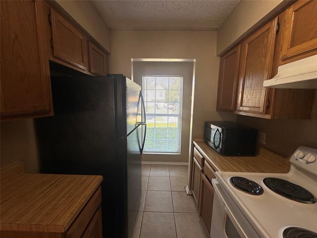 Building Photo - 2174 Aspen Dr