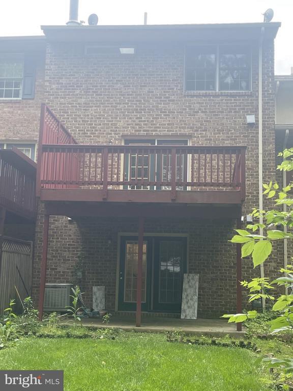 Building Photo - 1323 Lindsay Ln