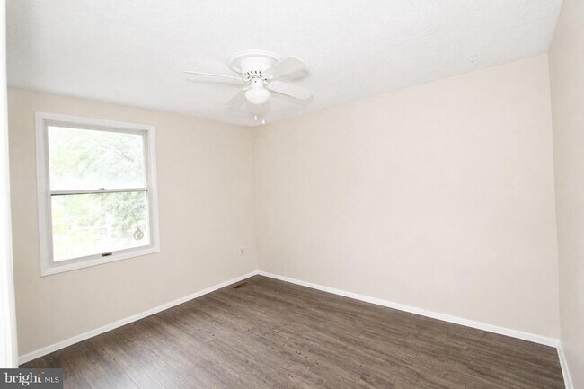 Building Photo - 17231 Epsilon Pl
