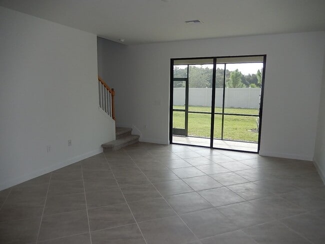 Building Photo - 14205 Pine Lodge Ln