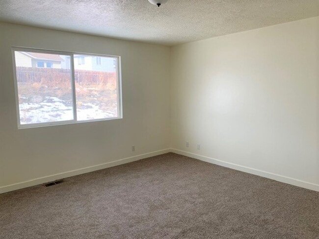 Building Photo - 3509 Forest Ct