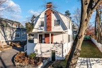 Building Photo - Beautiful Home Off North Goodwin Ave!!!