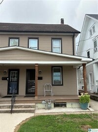 Building Photo - 210 S 9th St