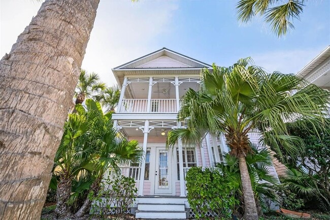 Building Photo - 924 Hemingway Cir