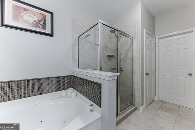 Building Photo - 2022 Cobblestone Cir NE