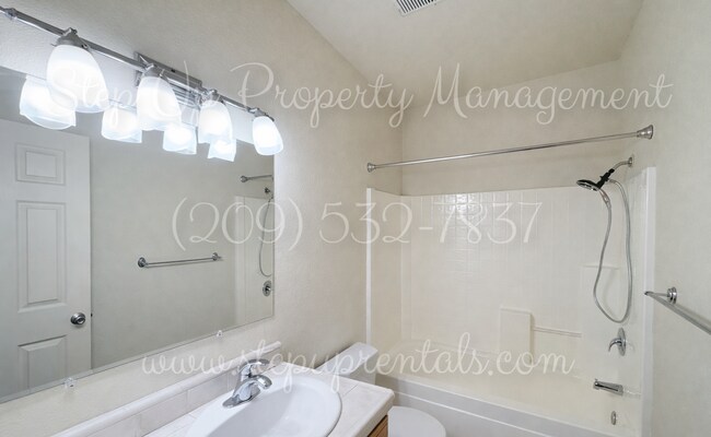 Building Photo - 3BR/2BA Soulsbyville Home w/ Wrap-Around Deck + Fenced Yard