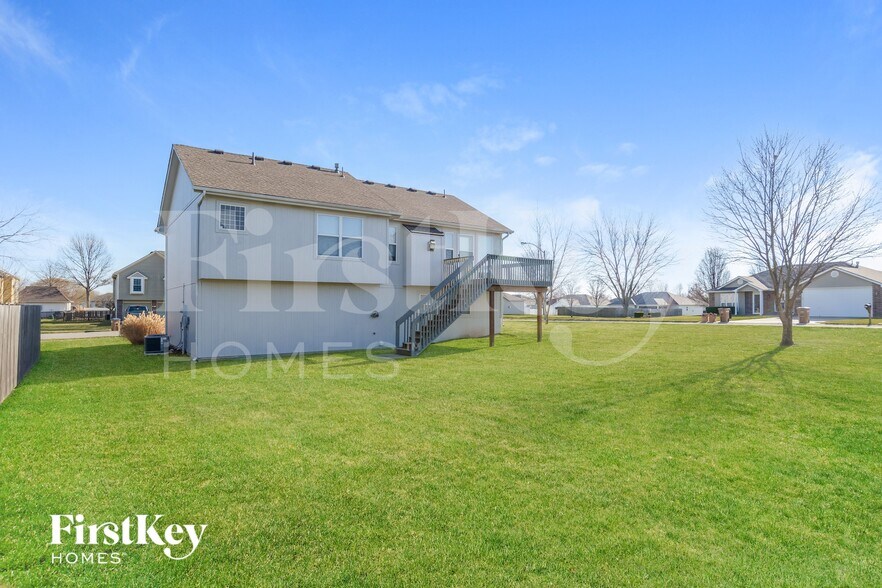 Building Photo - 728 Corrington Dr