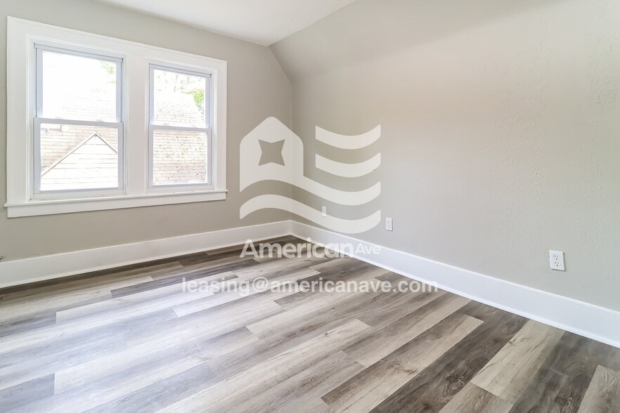 Building Photo - 53 Vinewood Ct