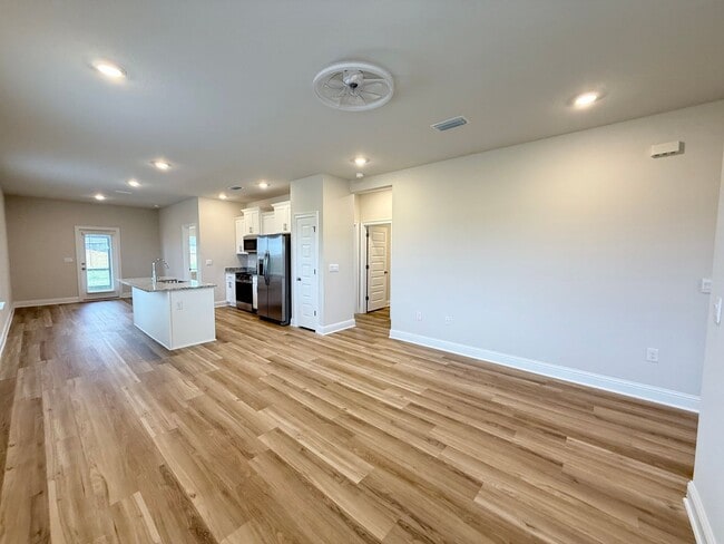 Building Photo - 28073 Hallow Trl