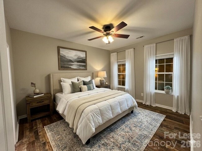 Building Photo - 8734 Arrowhead Pl Ln