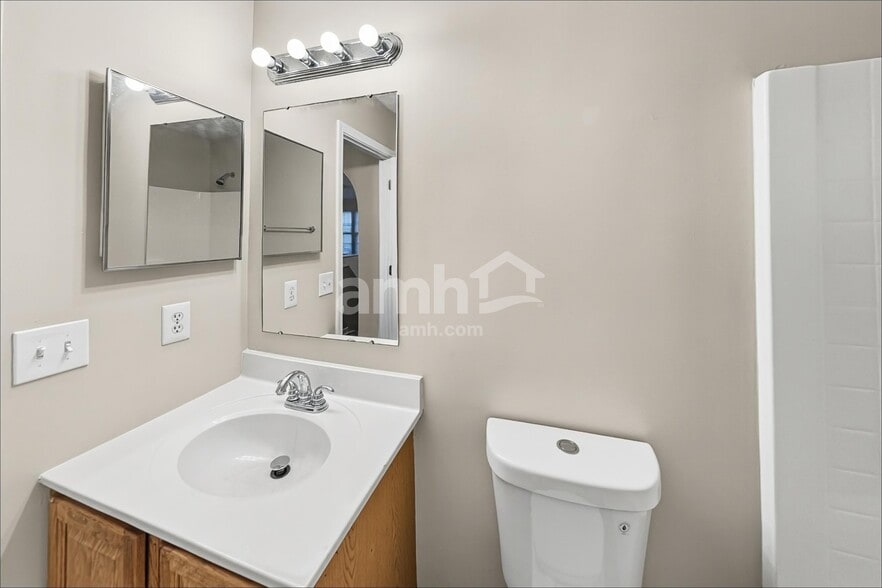 Building Photo - 2159 Clay Stone Pl