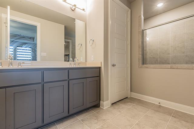 Building Photo - 1224 20th St