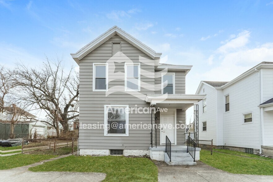 Building Photo - 653 Fairview Ave