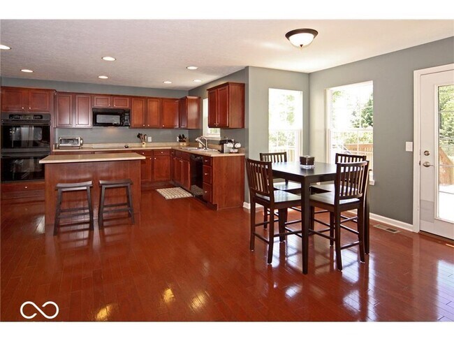 Building Photo - 13628 Stanford Dr