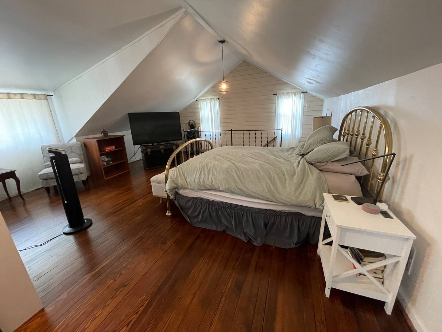 Loft bedroom - 4211 29th St