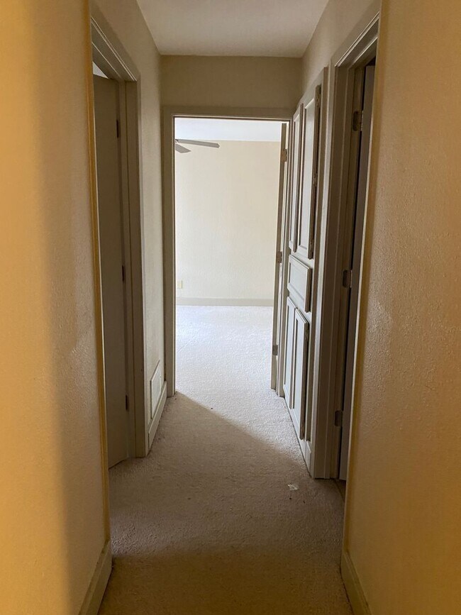 Building Photo - 3-Bedroom, 2.5 bath with 2 car garage in Frisco