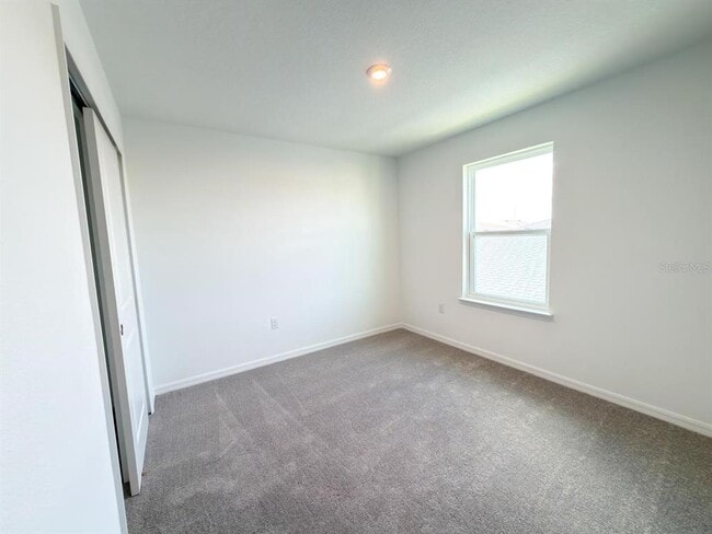 Building Photo - 1327 Normandy Dr