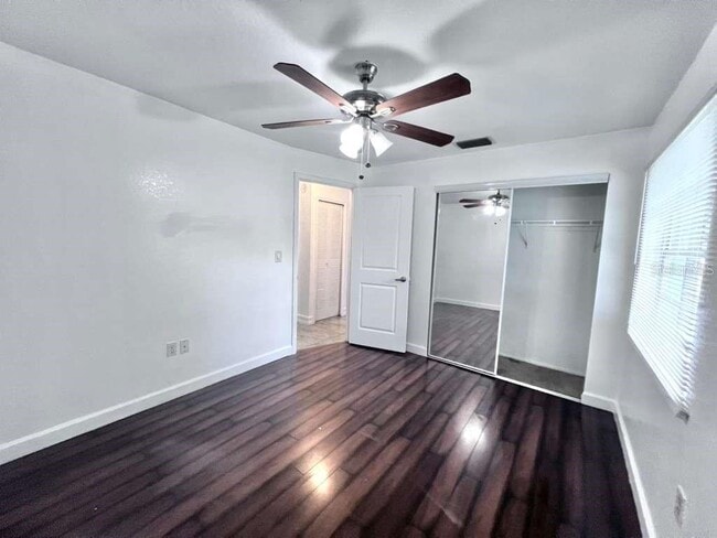 Building Photo - 3409 Vorden St