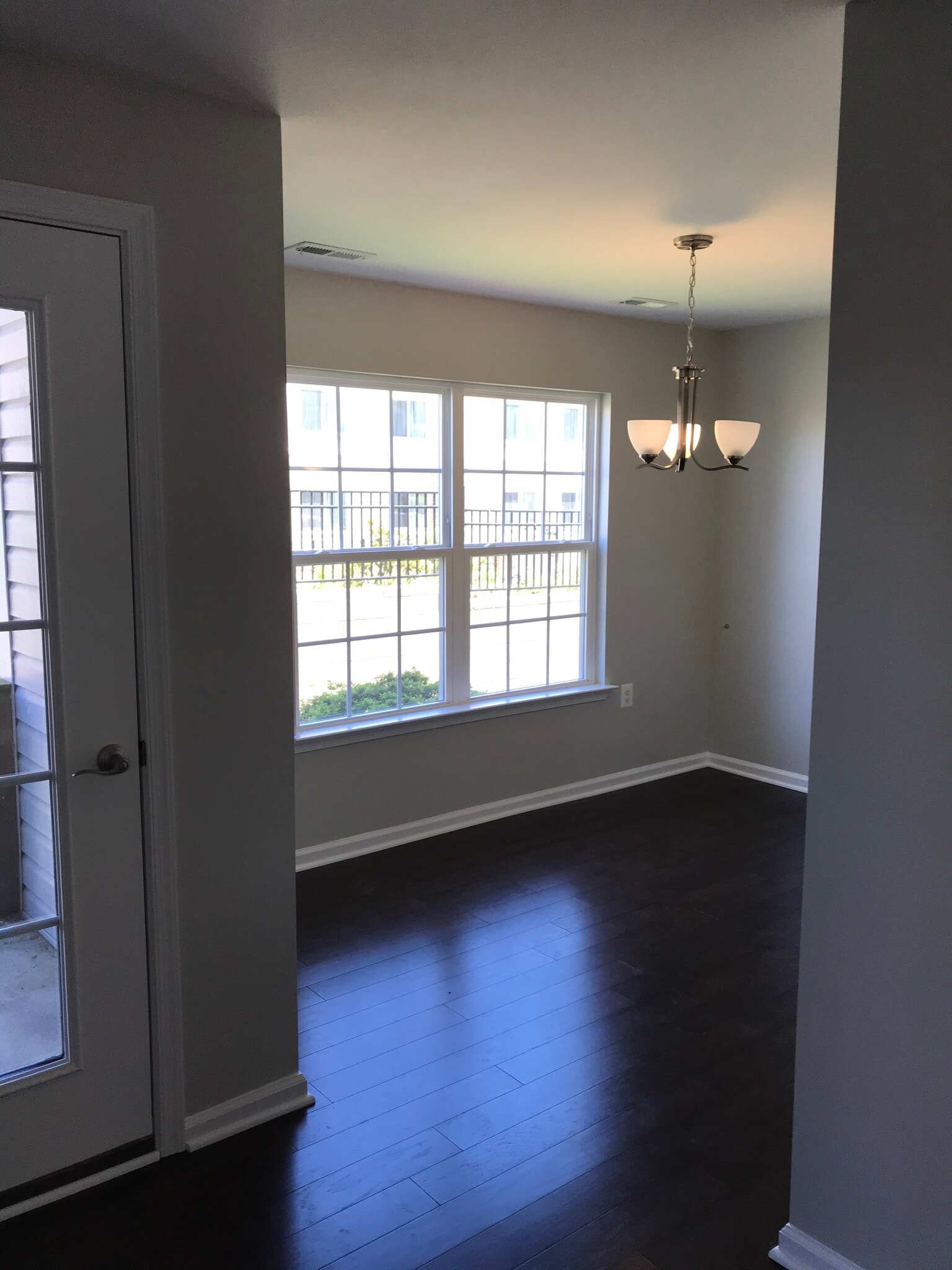 Dining - 6425 Richmond Hwy