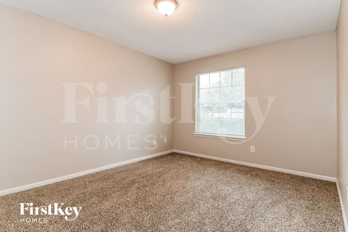 Building Photo - 1717 Swimming Salmon Pl N