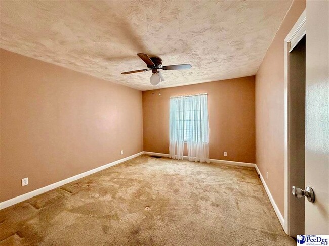 Building Photo - 1427 Old Ebenezer Rd